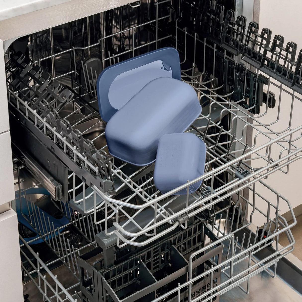 guzzini guzzini set lunch box con posate da viaggio store go verde avocado ean 8008392402336