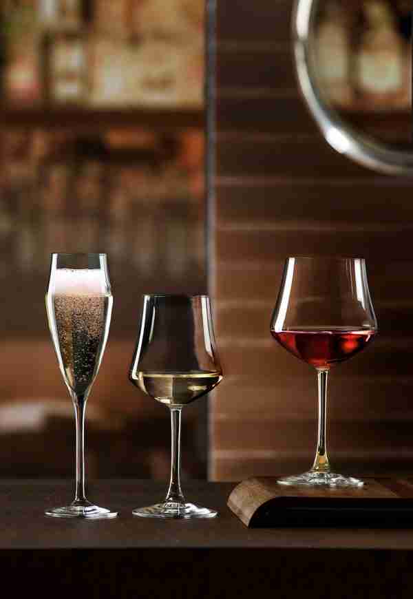 RCR Cristalleria Italiana Ego - E43 - Set of 6 Glass Wine Glasses