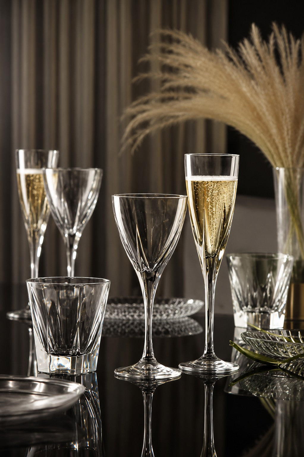 RCR Cristalleria Italiana Fusion - DOF - Set of 6 Glass Glasses