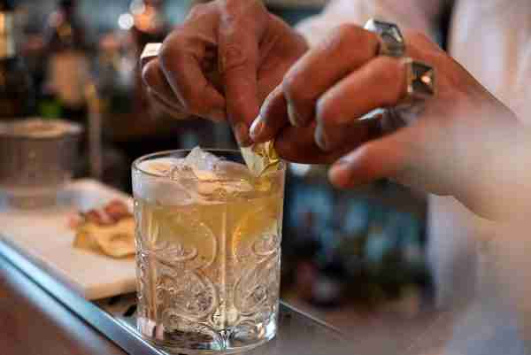 RCR Cristalleria Italiana Tattoo - DOF - Set of 6 Glass Glasses