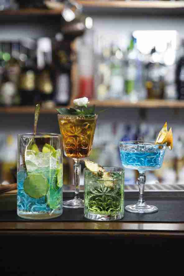 RCR Cristalleria Italiana Tattoo - 2 - Set of 6 Crystal Wine Glasses