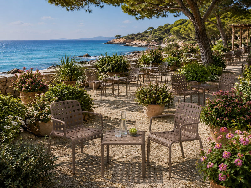 Arcolaio Set Ventotene Dove Grey with 2 Armchairs and Coffee Table in Polypropylene
