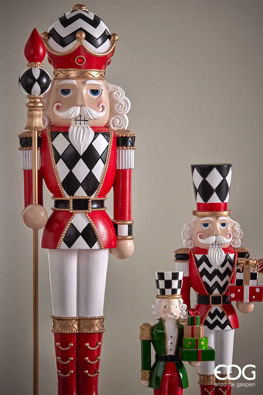EDG Enzo De Gasperi Christmas Decoration Soldier Chess H 61 Cm White Red