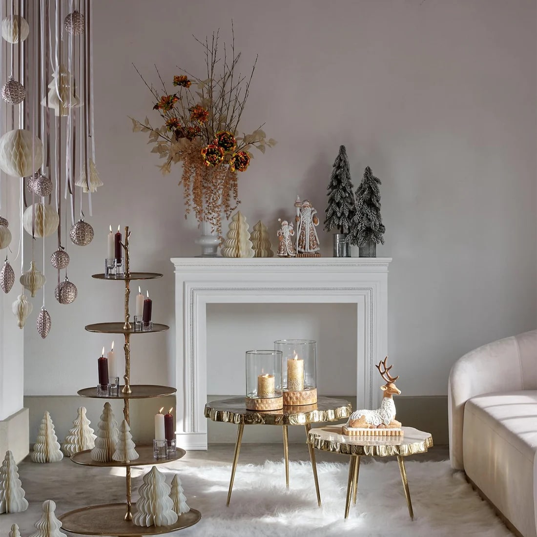 EDG Enzo De Gasperi Christmas Decoration Reindeer Marzipan H 31 Cm L 23 cm L 11.5 Cm Hazelnut