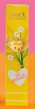 Lindt Heart Tube Women's Day Milk Chocolate 70 Gr 1 Pc