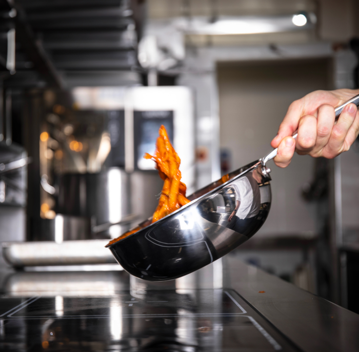 AGNELLI Aluinox 3-Ply Polished Risotto Pan with 1 Handle, 28 cm Diameter