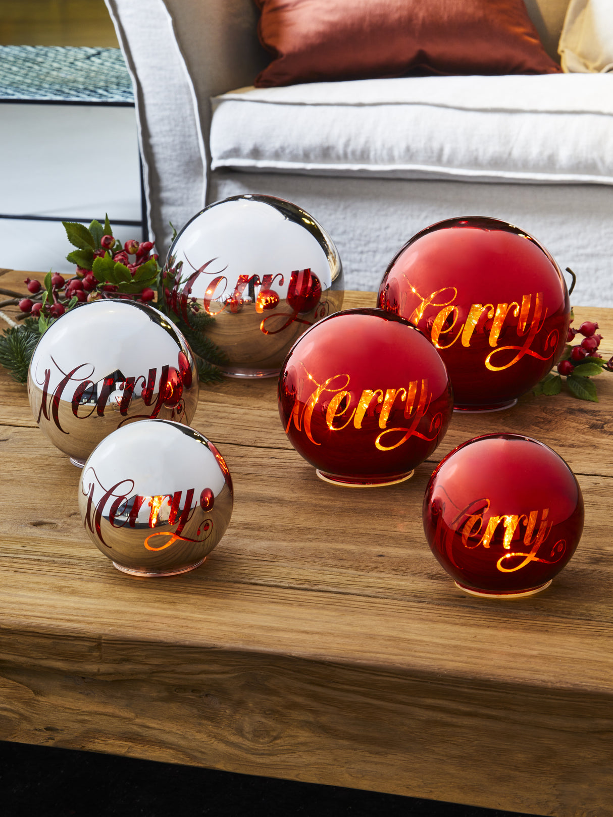 tognana tognana sfera natale con led d 12 cm christmas mirror silver vetro rosso ean 8056444359268