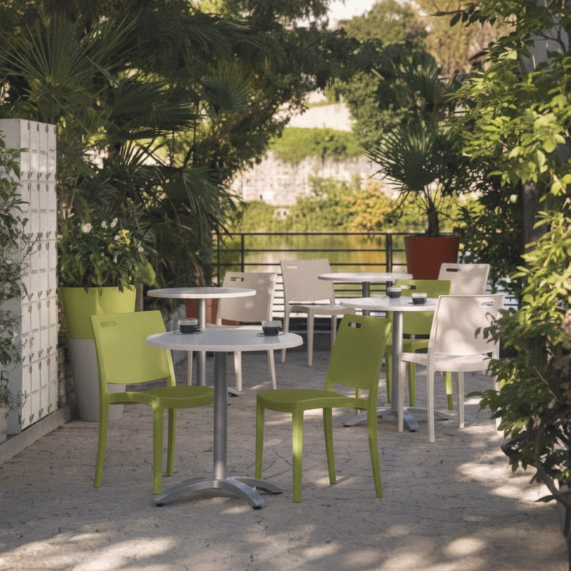 Sedia Grosfillex Clip verde cactus, fibra di vetro anti-UV, 48×50×81 cm, impilabile. Ideale per dehors, terrazza e contract ean 35200282