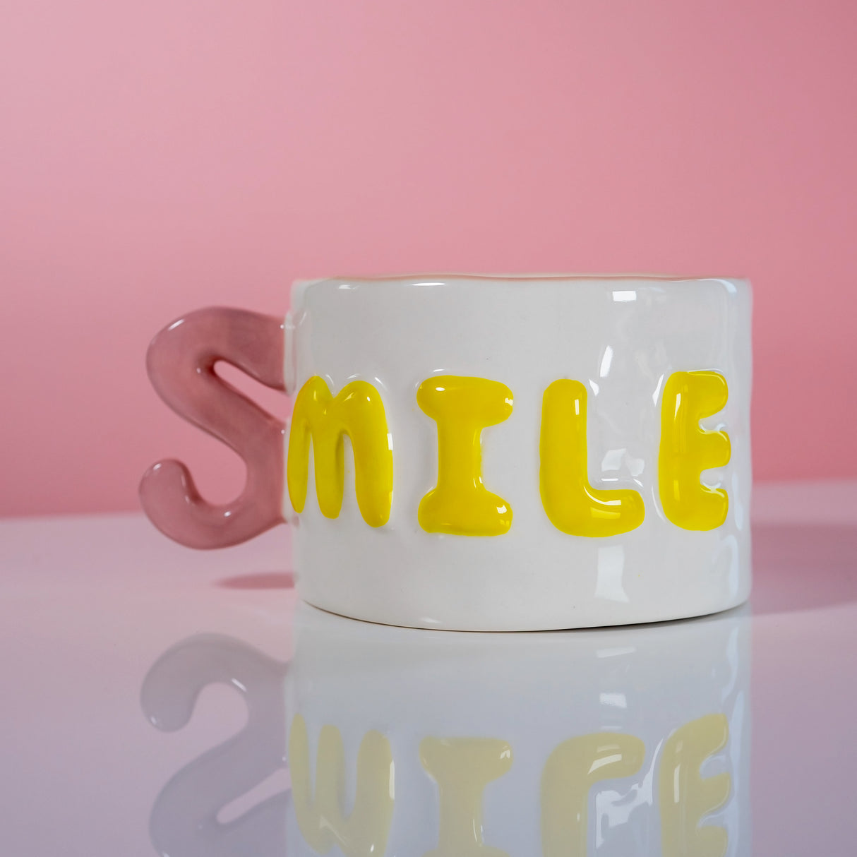 wd lifestyle wd lifestyle tazza colazione in stoneware 440 ml decoro smile giallo rosa ean 8055035684925