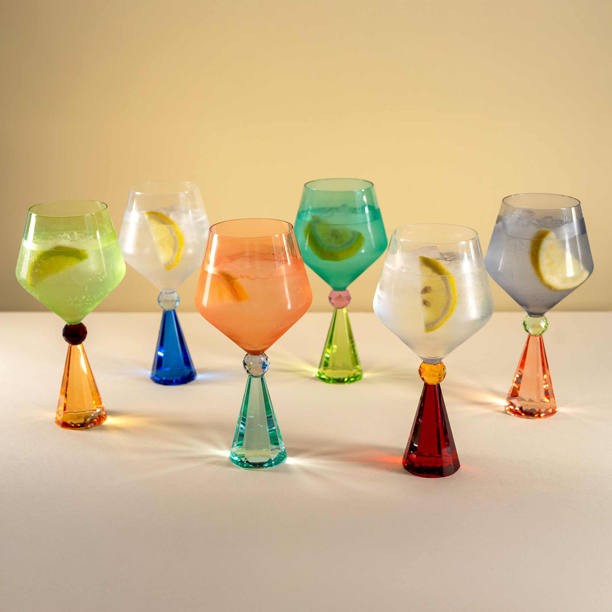 wd lifestyle wd lifestyle calice per gin tonic in verto base effetto diamante verde azzurro ean 8055035683973