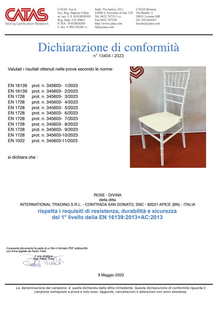 Sedia chiavarina bianca certificata CATAS, qualità italiana garantita. International Trading Rose, struttura robusta per contract e uso domestico.