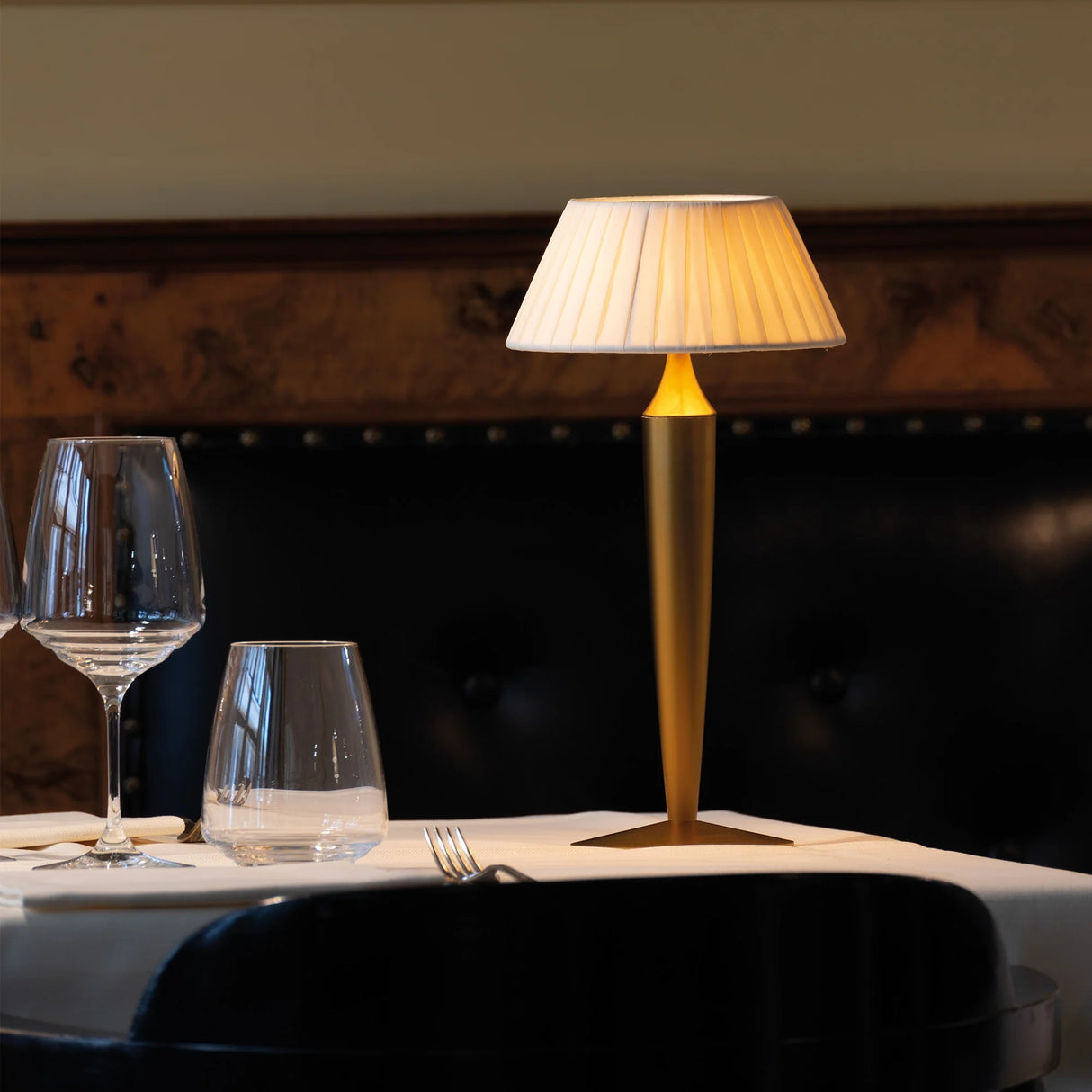 zafferano zafferano flaminia lampada da tavolo portatile ledtouch dimmer bronzo ean 8054040727634