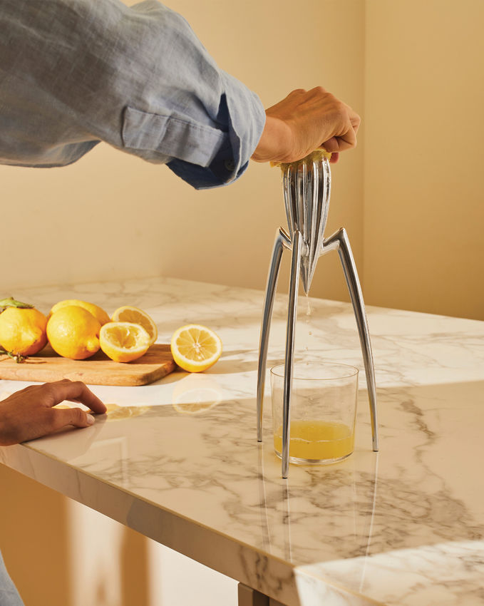 alessi alessi juicy salif spremiagrumi d 14 cm in fusione di alluminio lucido ean 8003299023356