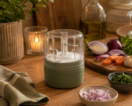 L'Arcolaio Green Mini Electric Food Chopper 8.7x8.7x12.2 cm Compact Rechargeable Food Processor