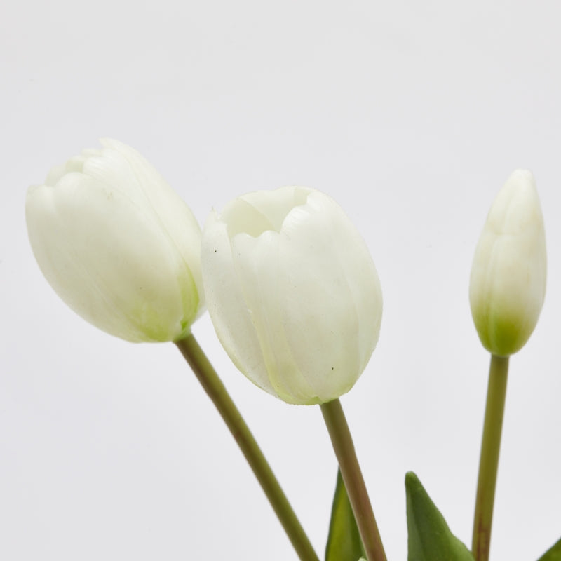 edg enzo de gasperi edg enzo de gasperi bouquet 5 tulipani con foglie artificiali h 40 cm white ean 8059824440334