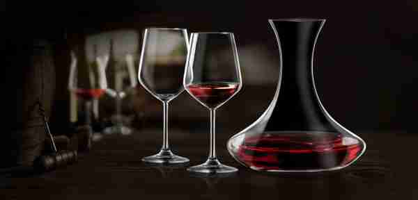 Universum - U55 Set of 6 Crystal Wine Glasses