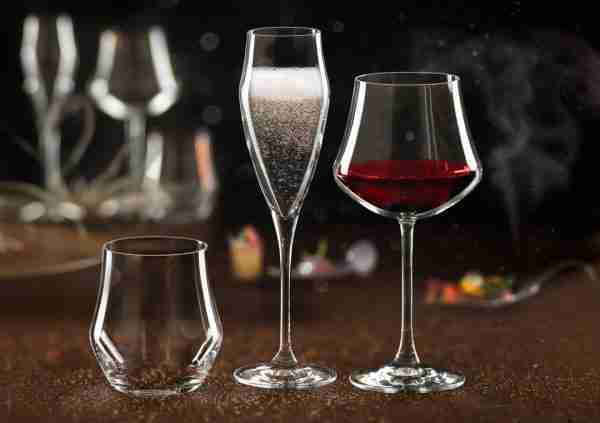 RCR Cristalleria Italiana Ego - E50 - Set of 6 Glass Wine Glasses