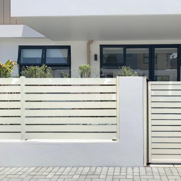 L'Arcolaio Miami Fence 4 White Gloss Planks Outdoor Set