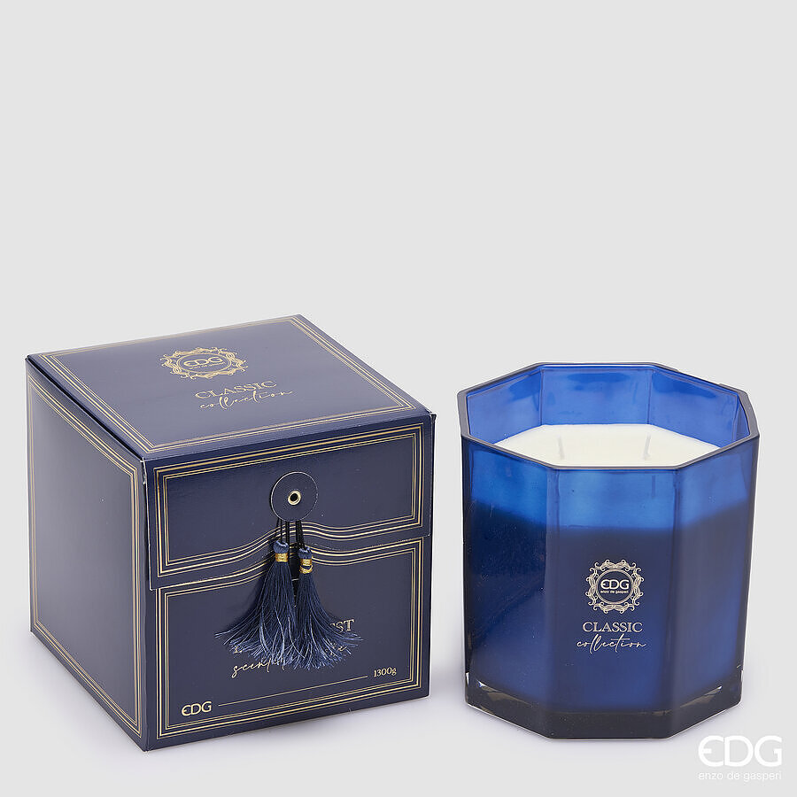 Classic Candle with Perfume H 15.5 cm D 15.5 cm Black Forest