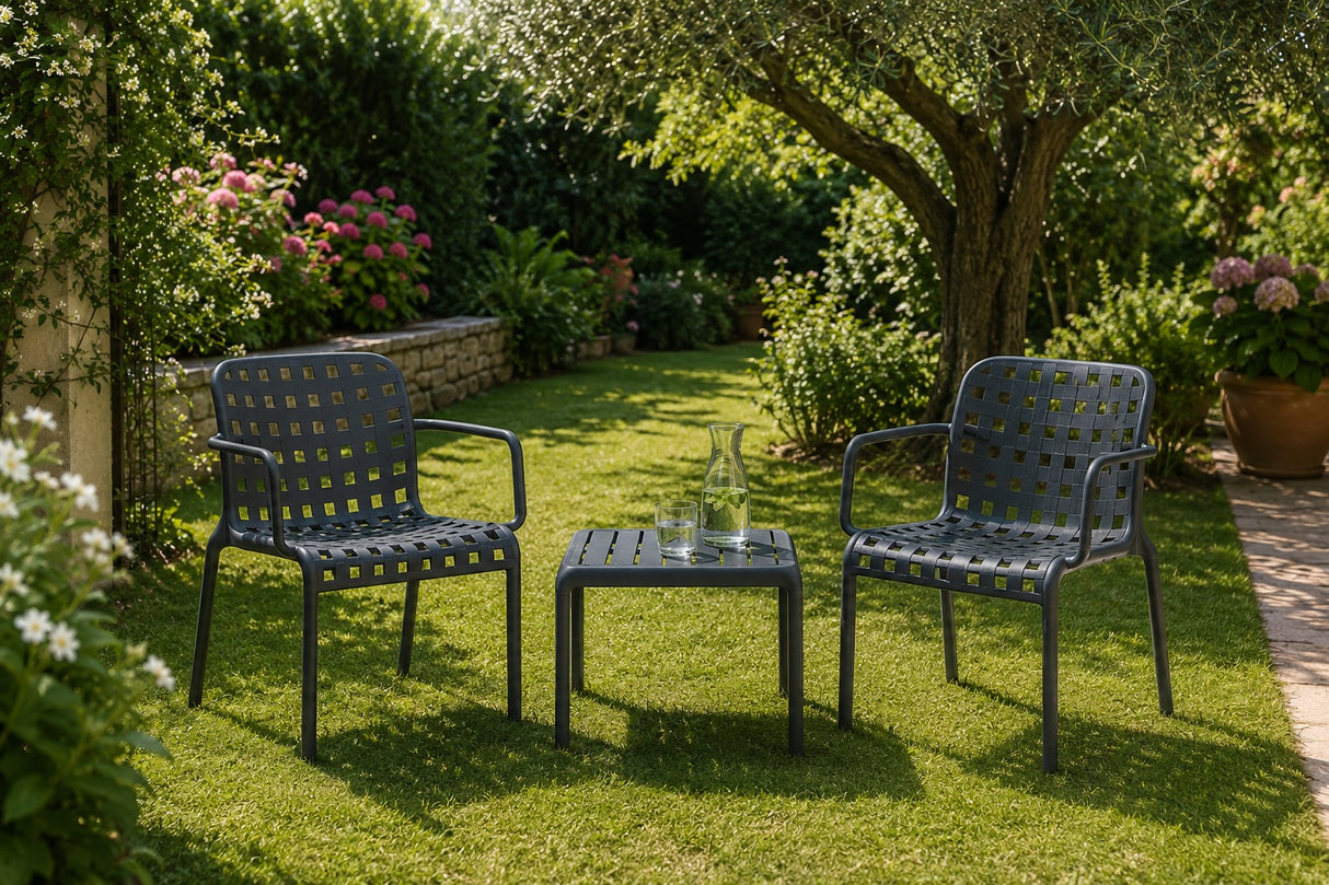 L'Arcolaio Ventotene Black Set with 2 Armchairs and Coffee Table in Polypropylene