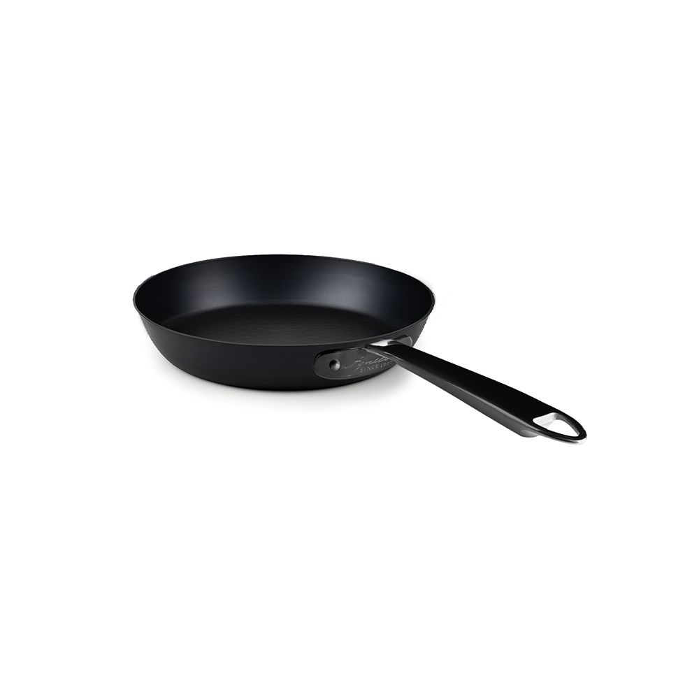 AGNELLI Nitrided Iron Frying Pan with 1 Black PVD Stainless Steel Handle D 20 Cm