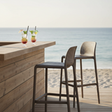 Beach club bar