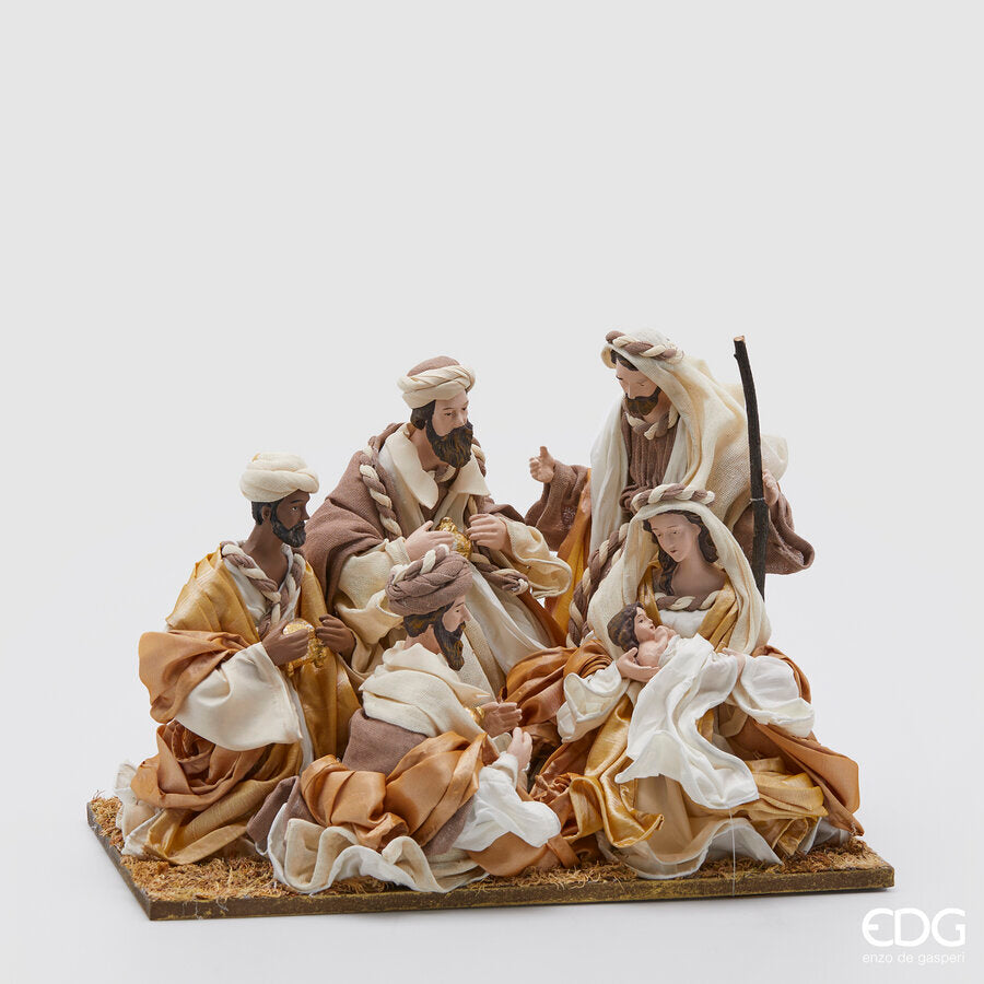 immagine-1-edg-enzo-de-gasperi-nativita-natale-in-tessuto-con-re-magi-h-25-cm-ivory-gold-ean-8059824133854