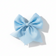 Fiocco in raso azzurro Scotton 60×70 mm, conf. 12 pz: finitura lucida, pronto all'uso per bomboniere e cerimonie. 