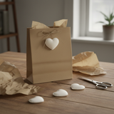Cuori in gesso bianchi da 3 cm: perfetti per bomboniere, segnaposto e decorazioni fai-da-te. CONF 12 PZ Acquista Etm su L'Arcolaio. ean 8059973106952