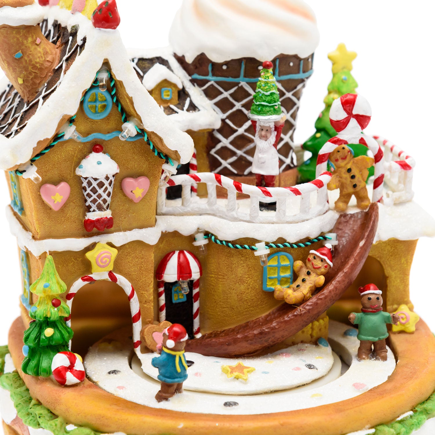 immagine-2-lotti-villaggio-casa-di-marzapane-ginger-bread-house-led-h-21-cm-rotante-musica-ean-8024199076648