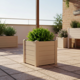 Fioriera quadrata bassa in resina UV per terrazza e giardino. TeraPlast Trama 001 Almond, 42×42×H40 cm, –30°/+60°C, 100% riciclabile ean-8051560244191