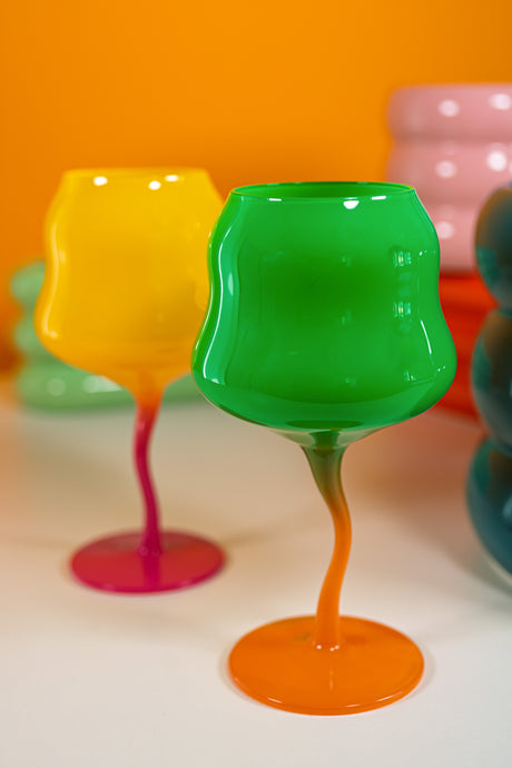 wd lifestyle wd lifestyle set 2 calici cocktail 450 ml giallo e rosa verde e arancione ean 8055035683508