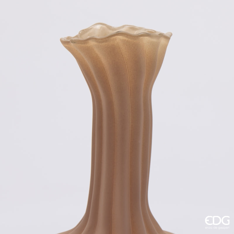 edg enzo de gasperi edg enzo de gasperi vaso flow sinuoso h 31 cm d 17 cm waterproof vetro marrone chiaro ean 8059824596888