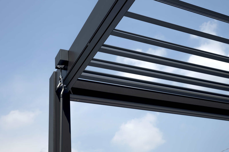 Pergola bioclimatica Vulcano 3x4 m antracite in alluminio, lamelle orientabili a manovella, garanzia 10 anni