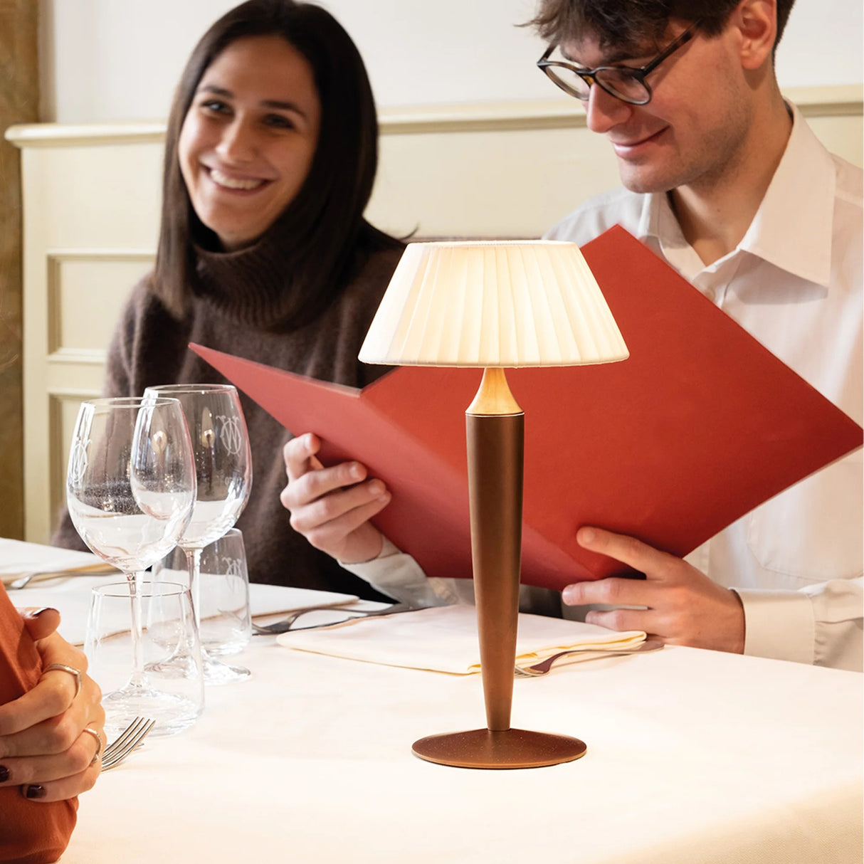 zafferano zafferano flaminia lampada da tavolo portatile ledtouch dimmer bronzo ean 8054040727634