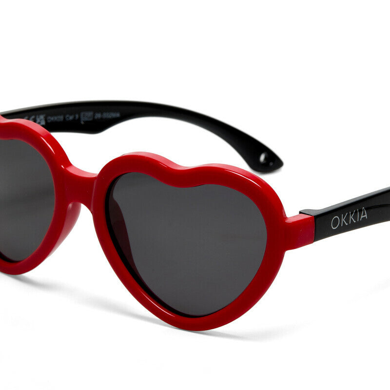 okkia okkia occhiale baby da sole premontato cuore colore black red 6 10 anni ean 8056211375897