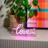 wd lifestyle wd lifestyle insegna neon con cornice in plexiglass 23 x 13 cm decoro love ean 8053300576401