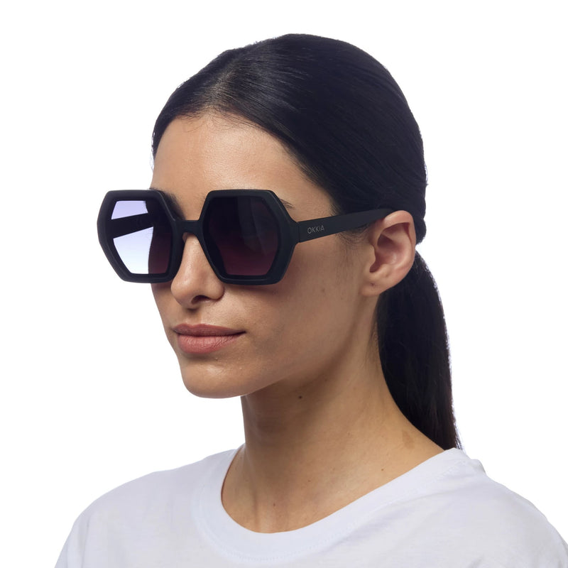 okkia okkia occhiale da sole premontato esagonale mod emma black ean 8055773193840