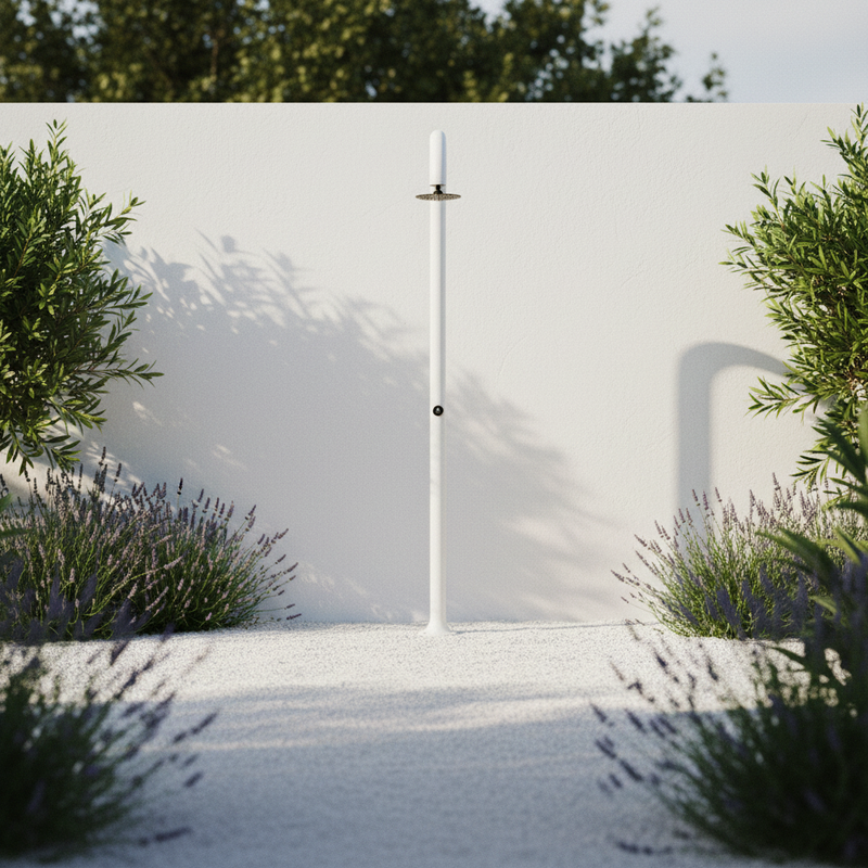 Scena 2 – Giardino mediterraneo muro bianco minimalista