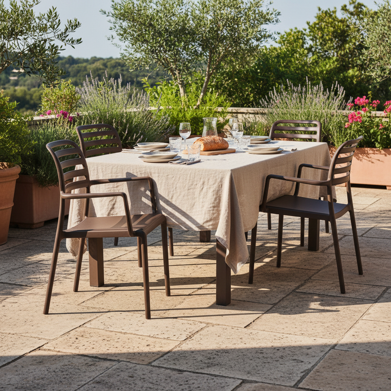 Scena 2 – Pranzo terrazza