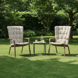 Scena 3 – Giardino con cuscino