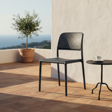 Sedia Bora Bistrot Antracite su terrazza