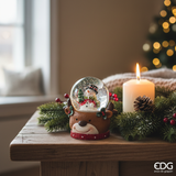 Sfera acqua su mensola rustica