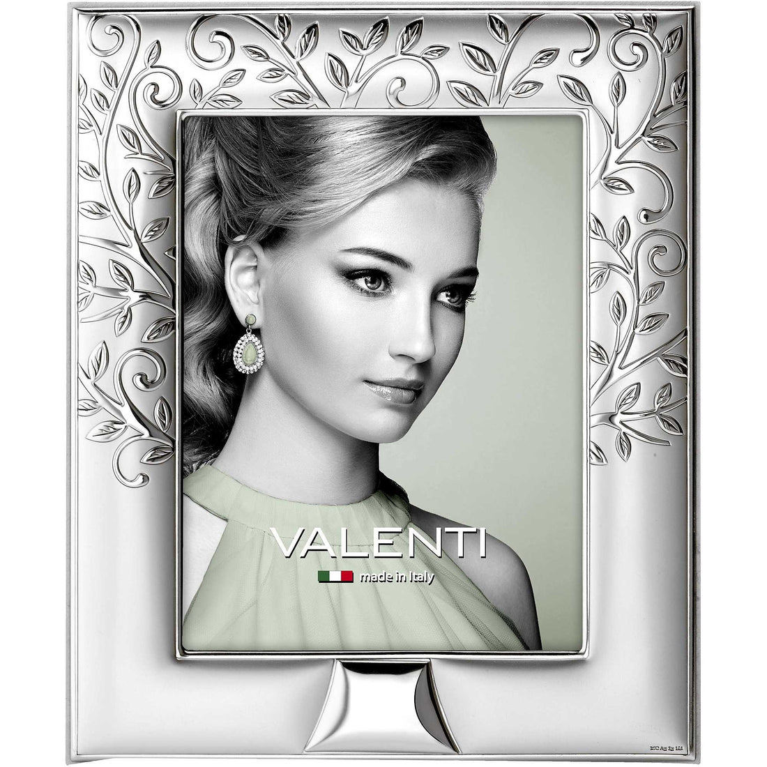 immagine-1-valenti-cornice-portafoto-in-argento-con-albero-della-vita-18x24-cm